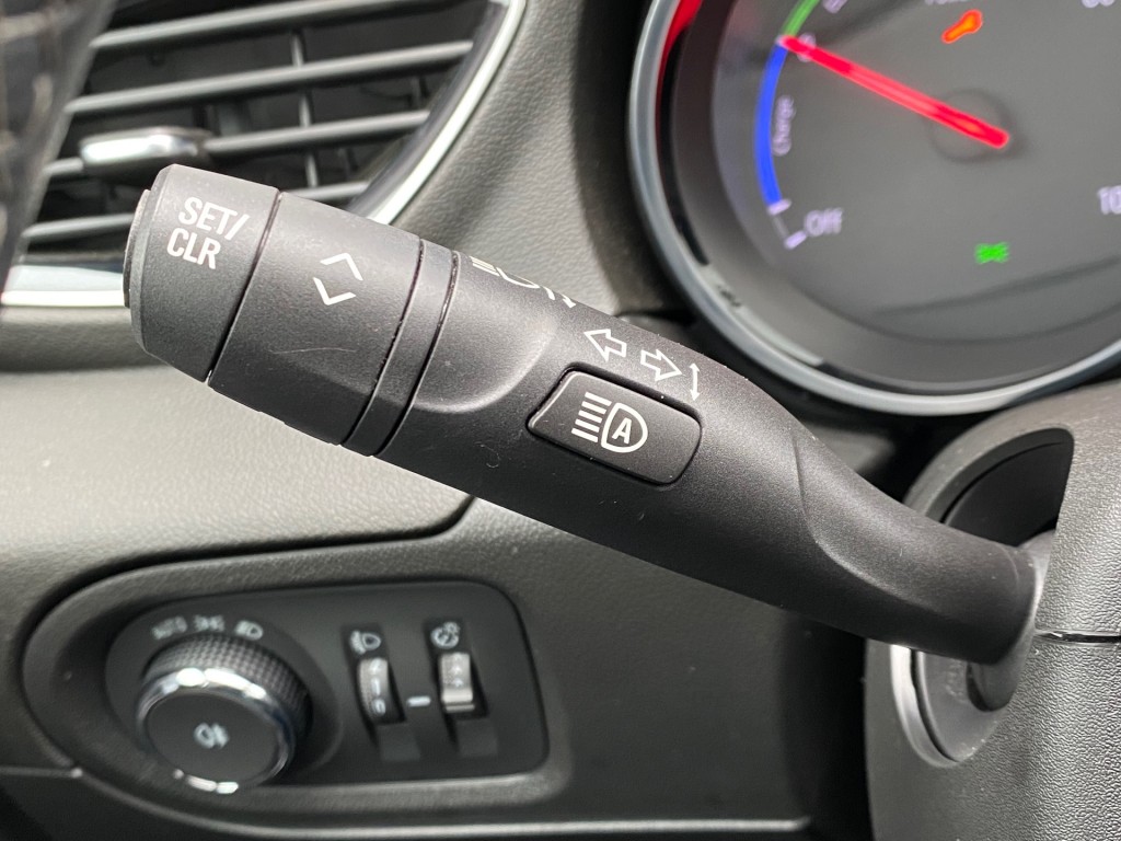 OPEL GRANDLAND SUV 5-drs