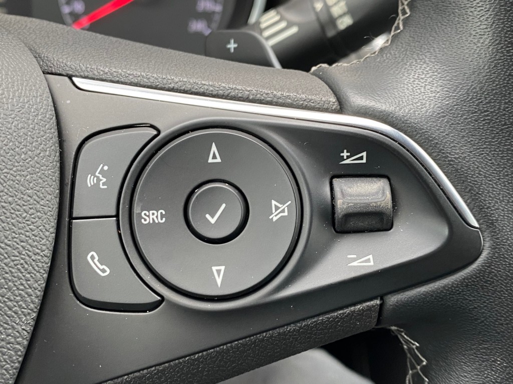 OPEL GRANDLAND SUV 5-drs