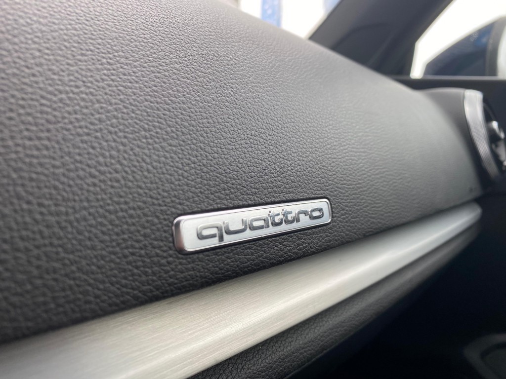 AUDI A3 Cabriolet 2 drs