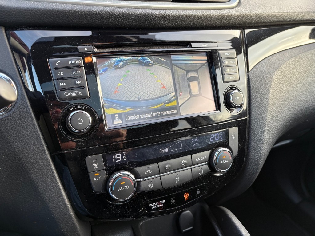 NISSAN QASHQAI SUV 5-drs