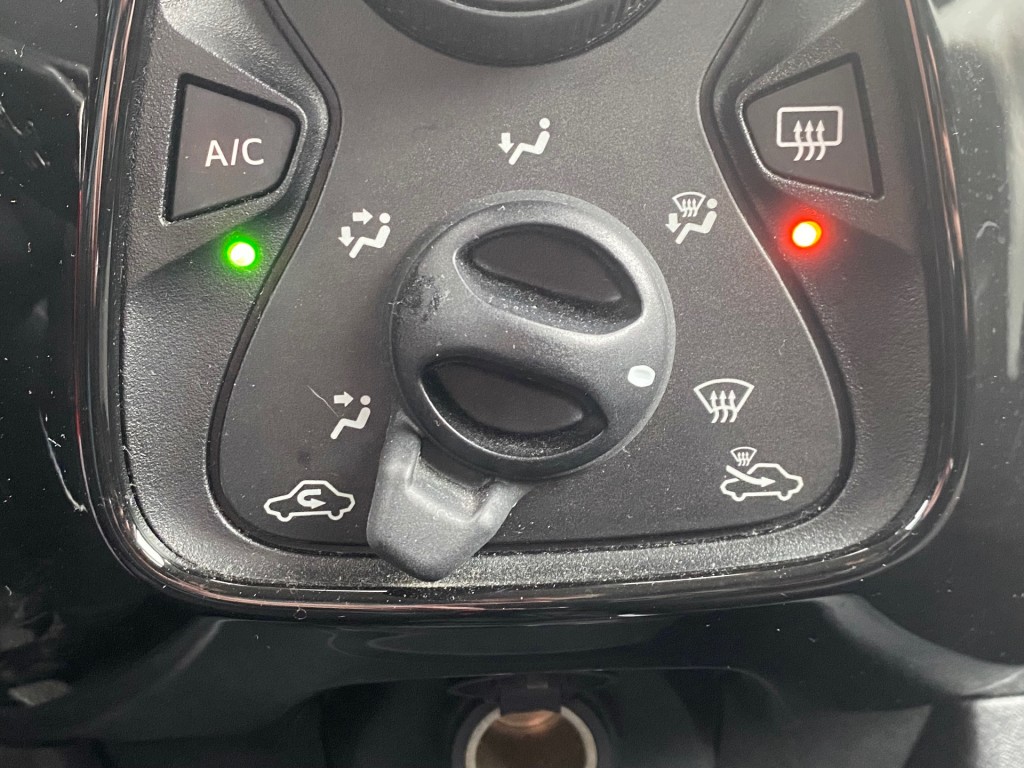 PEUGEOT 108 Hatchback 5 drs