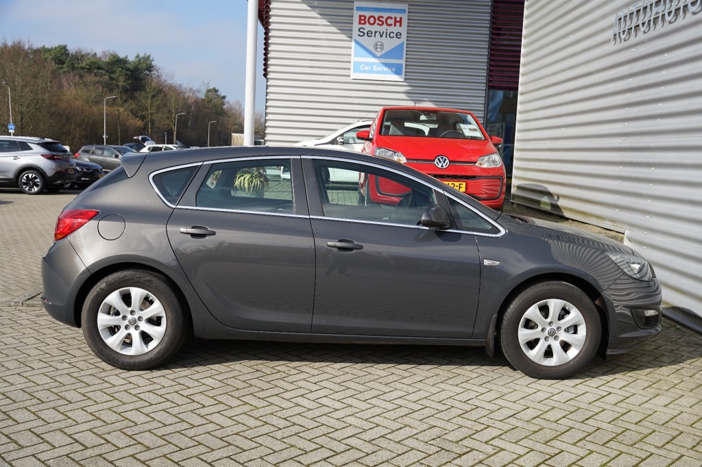 OPEL ASTRA Hatchback 5 drs