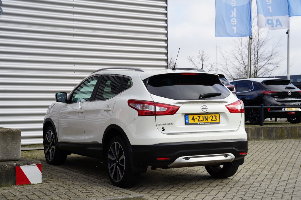 NISSAN QASHQAI SUV 5-drs