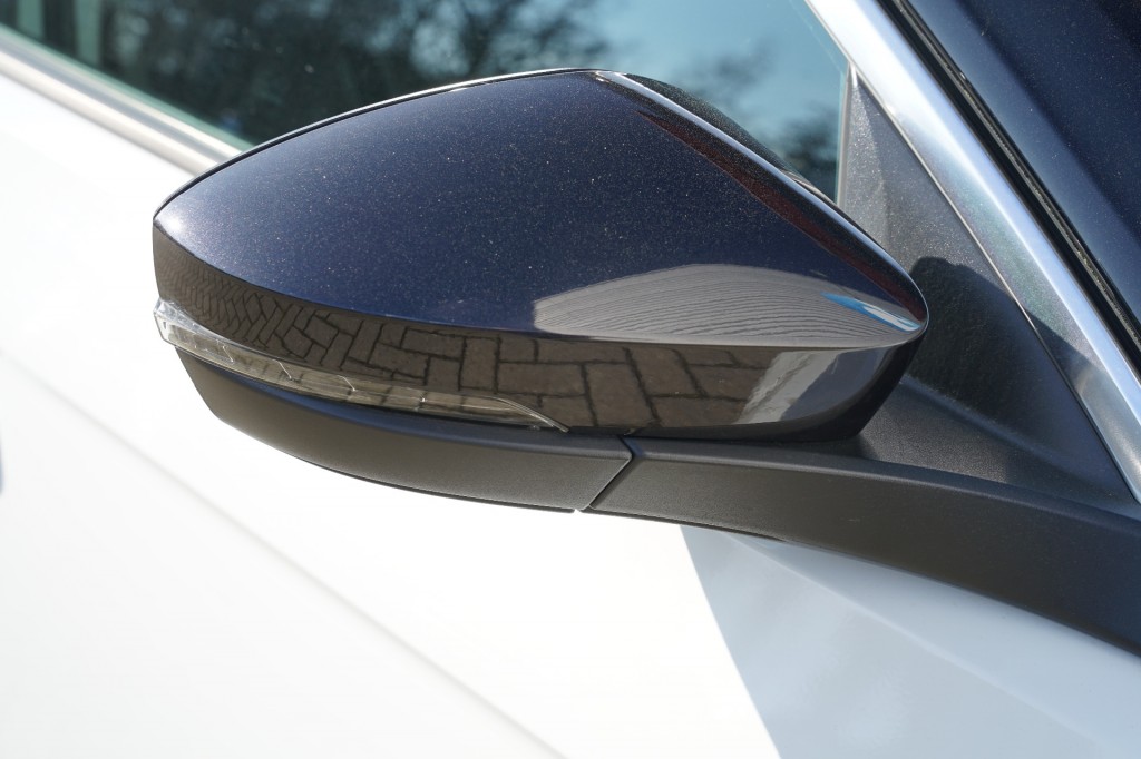 VOLKSWAGEN T-ROC SUV 5-drs