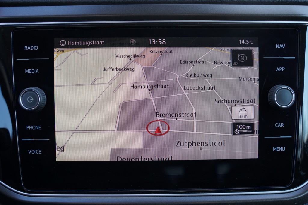 VOLKSWAGEN T-ROC SUV 5-drs