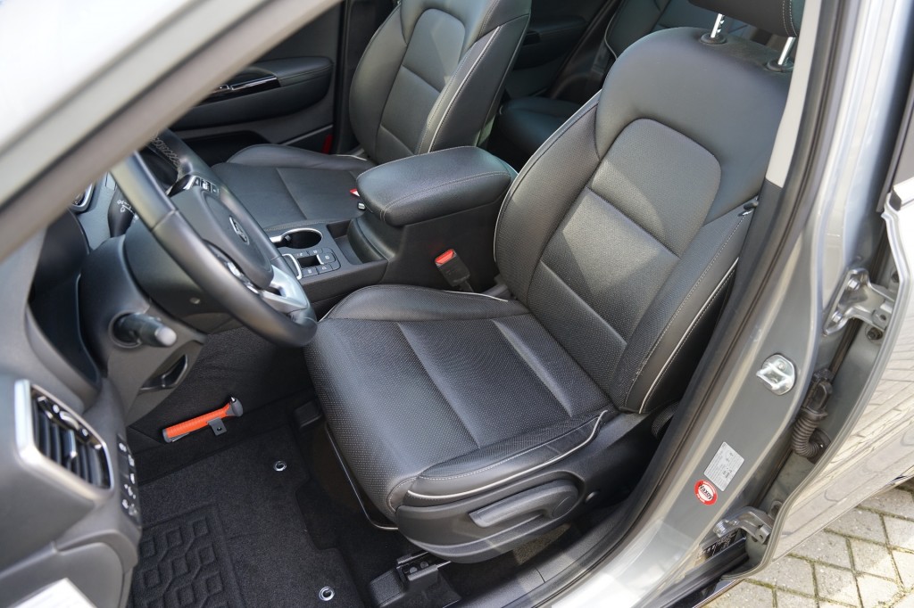 KIA SPORTAGE SUV 5-drs