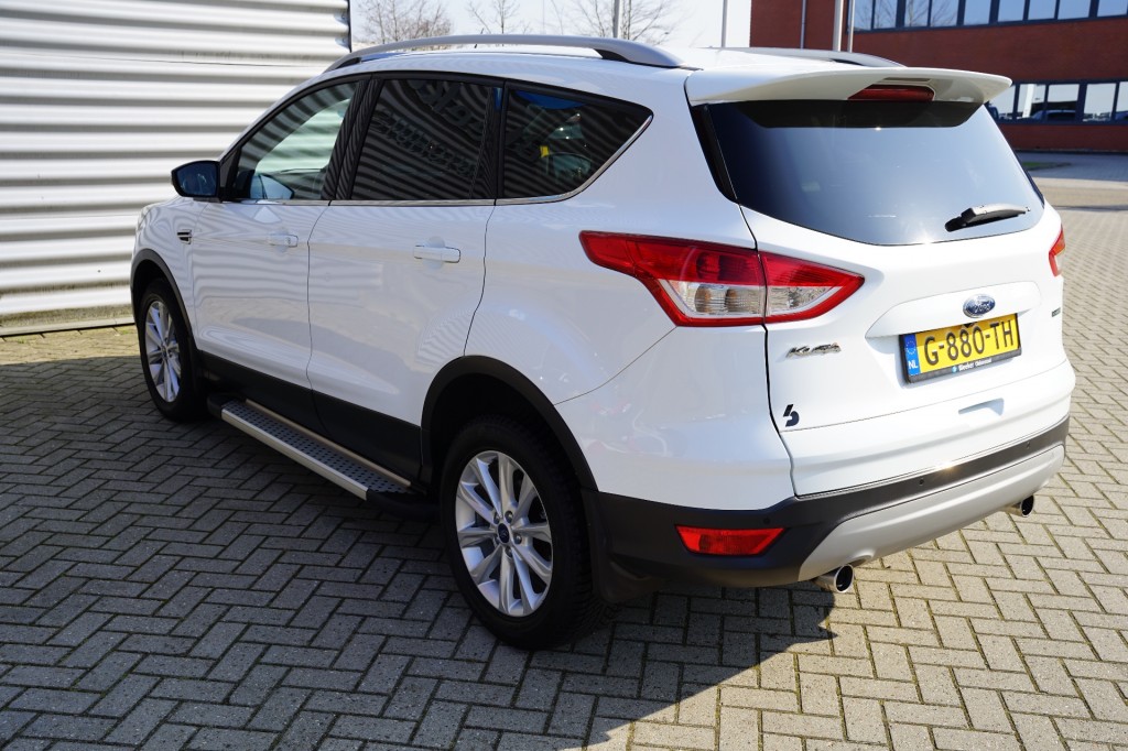 FORD KUGA SUV 5-drs