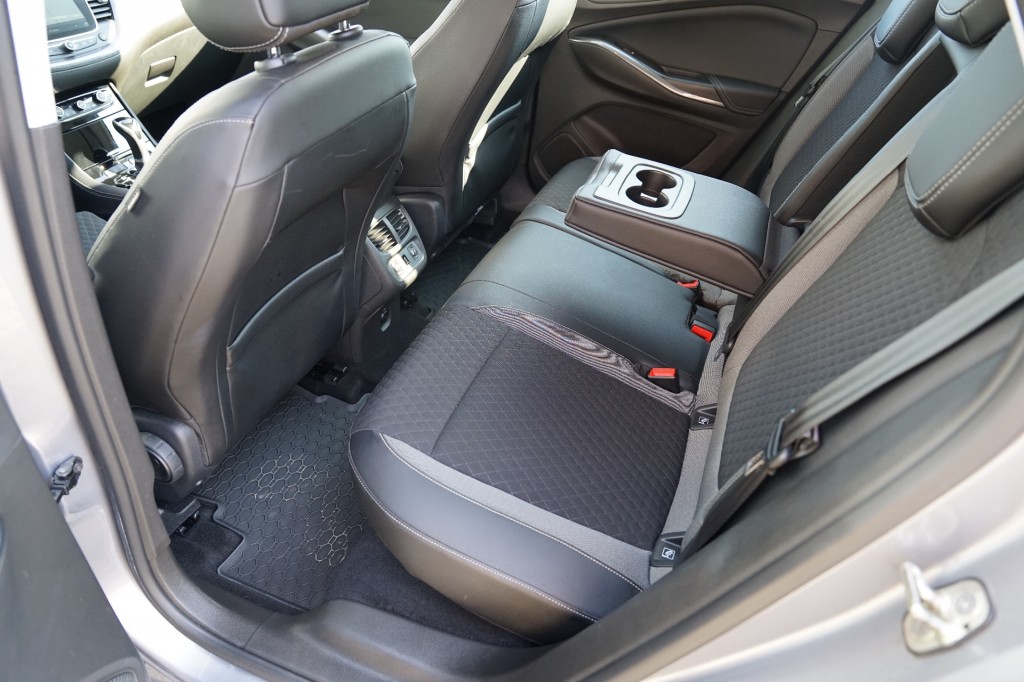 OPEL GRANDLAND SUV 5-drs