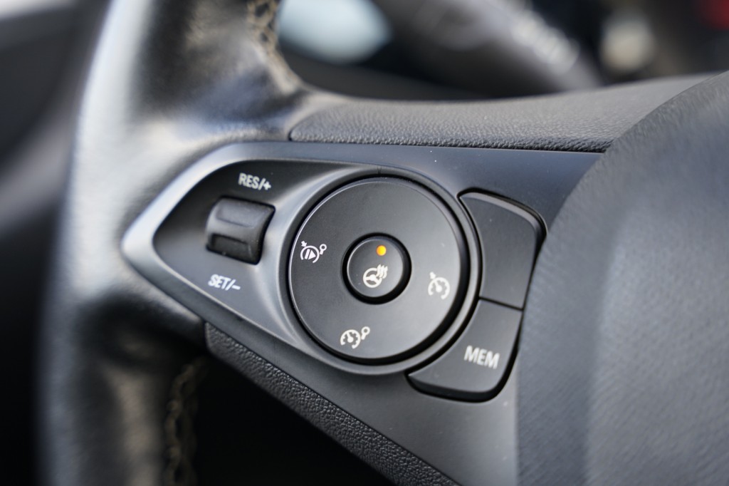 OPEL CORSA Hatchback 5 drs