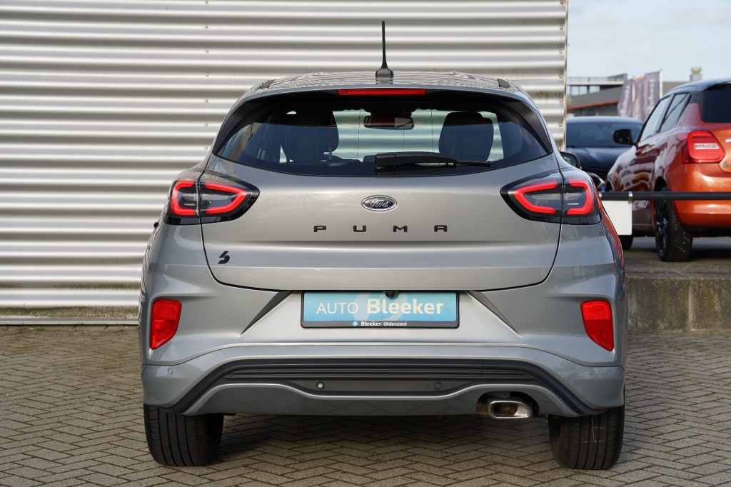 FORD PUMA SUV 5-drs
