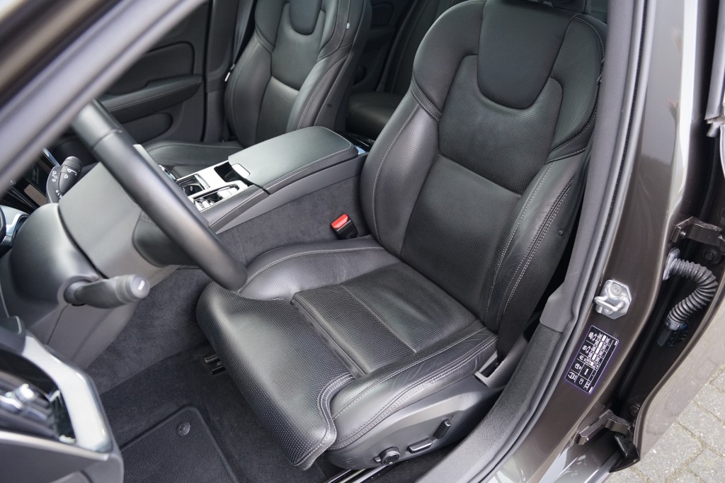 VOLVO V60 Stationwagon 5 drs