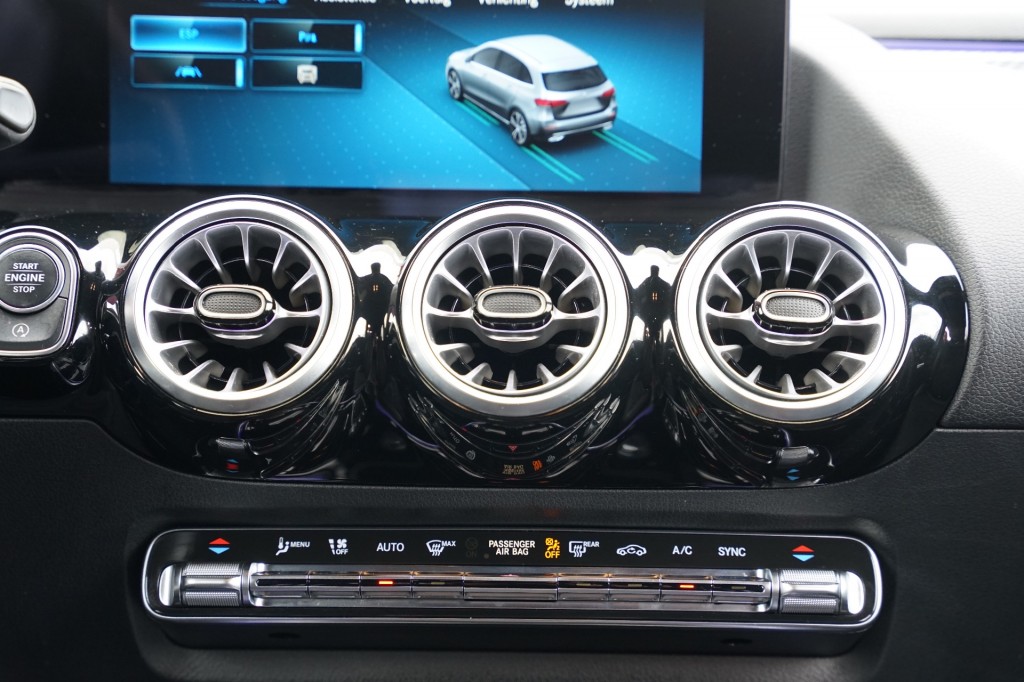 MERCEDES-BENZ B-KLASSE MPV Ruimtewagen 5 drs