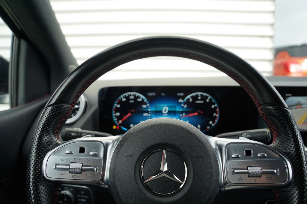 MERCEDES-BENZ B-KLASSE MPV Ruimtewagen 5 drs