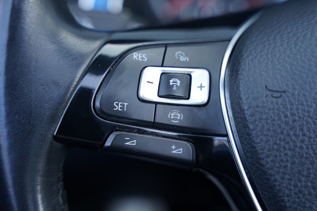 VOLKSWAGEN T-ROC CABRIO Cabriolet 2 drs