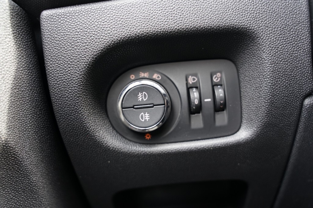 OPEL CORSA Hatchback 5 drs