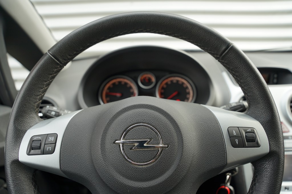 OPEL CORSA Hatchback 5 drs