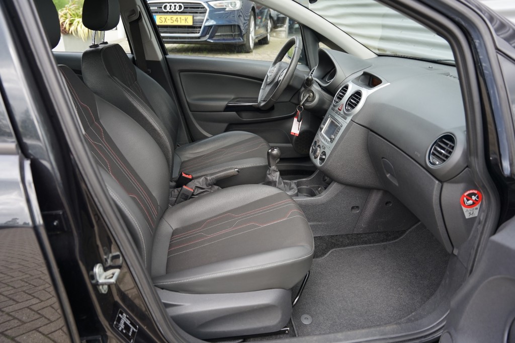 OPEL CORSA Hatchback 5 drs