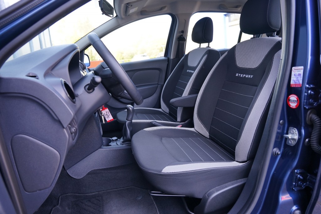 DACIA SANDERO Hatchback 5 drs