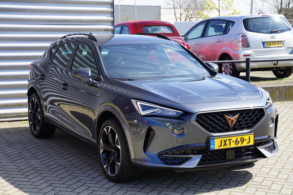 CUPRA FORMENTOR SUV 5-drs