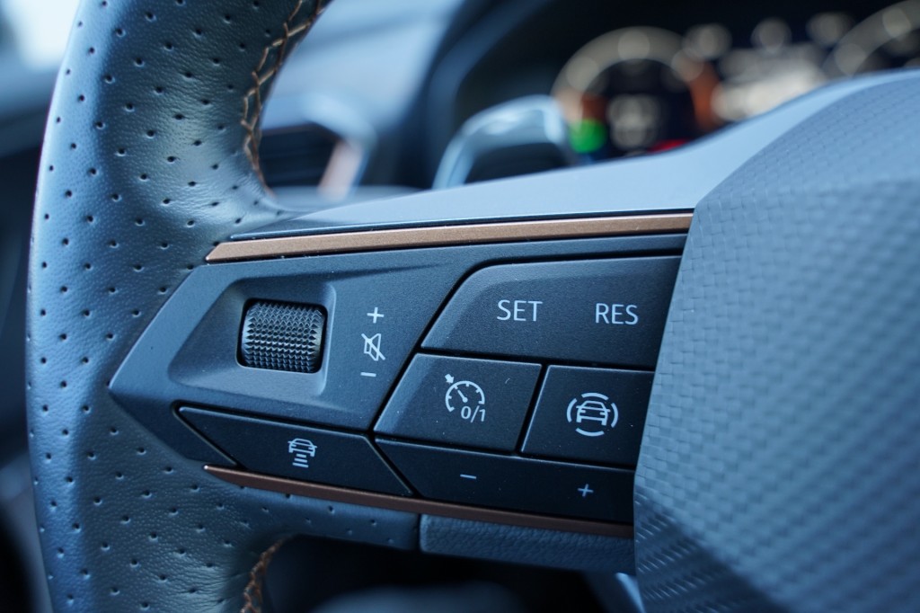 CUPRA FORMENTOR SUV 5-drs