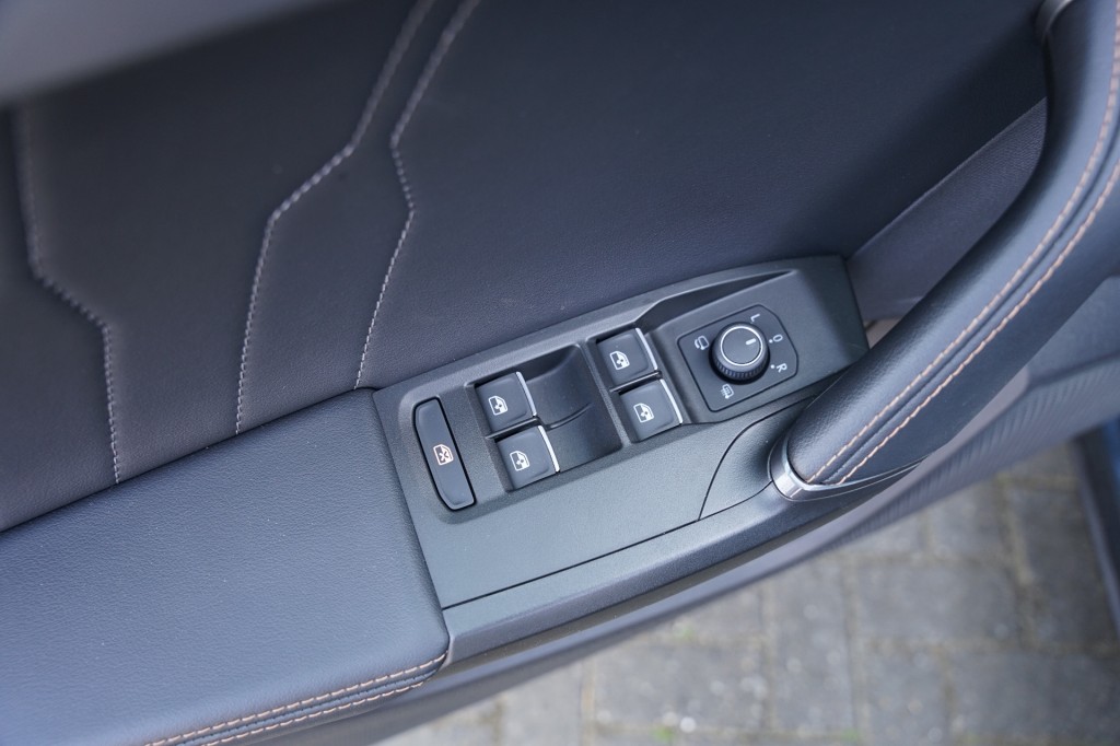 CUPRA FORMENTOR SUV 5-drs