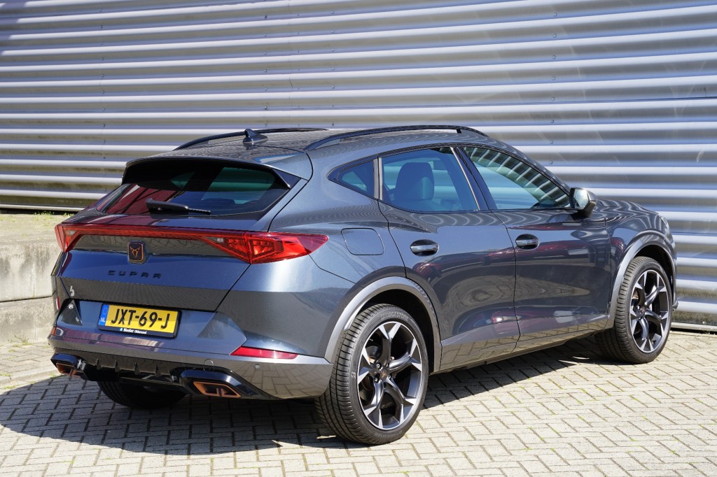 CUPRA FORMENTOR SUV 5-drs