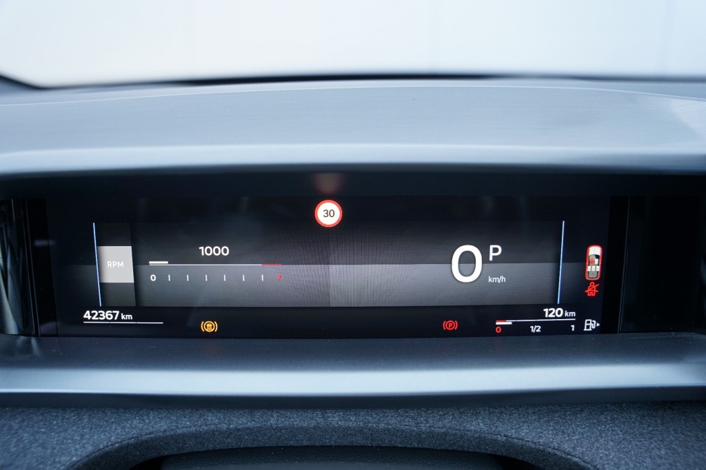 OPEL GRANDLAND SUV 5-drs