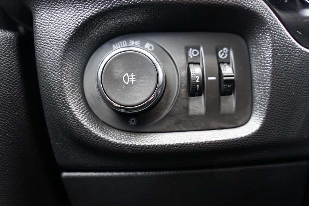 OPEL CORSA Hatchback 5 drs