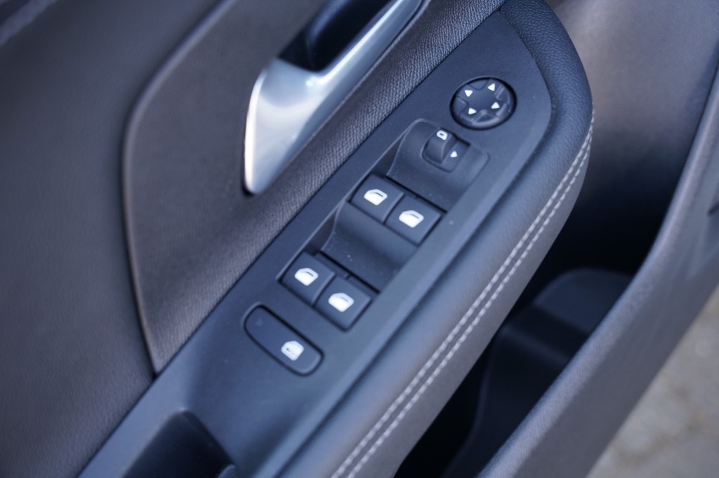 OPEL MOKKA SUV 5-drs