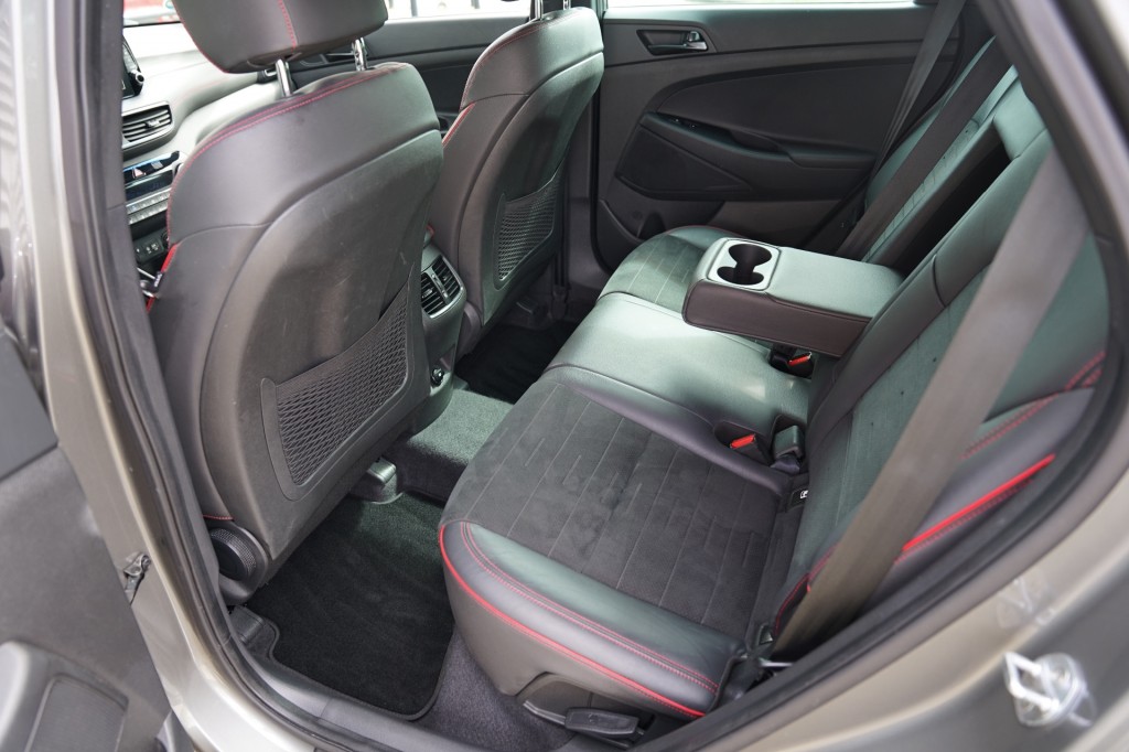 HYUNDAI TUCSON SUV 5-drs