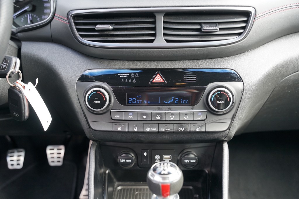 HYUNDAI TUCSON SUV 5-drs