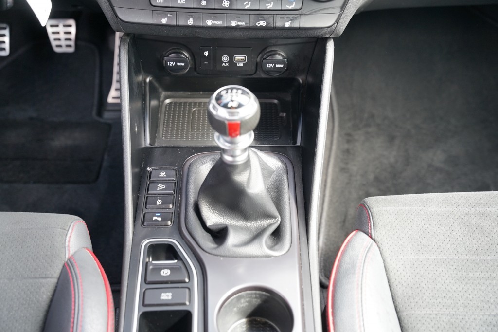 HYUNDAI TUCSON SUV 5-drs