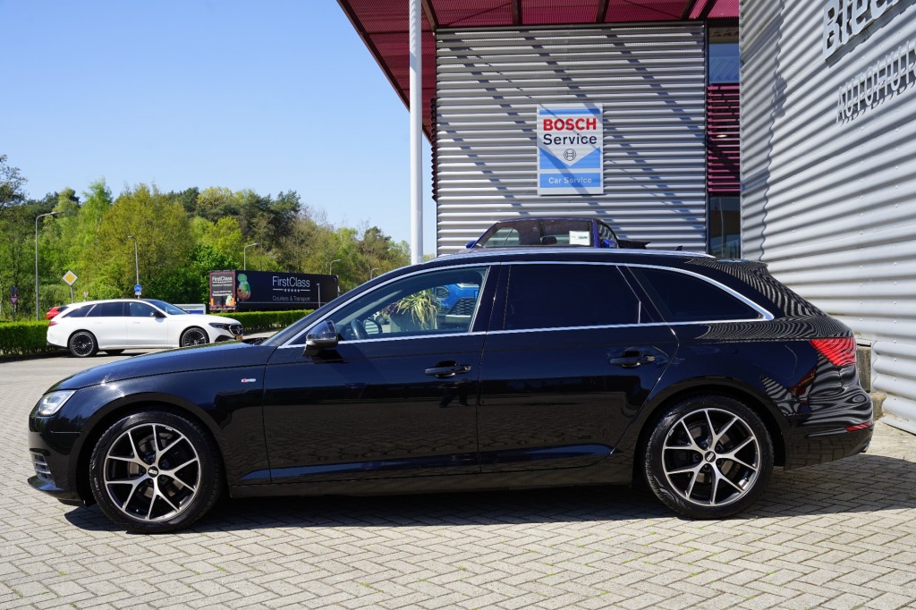 AUDI A4 Stationwagon 5 drs