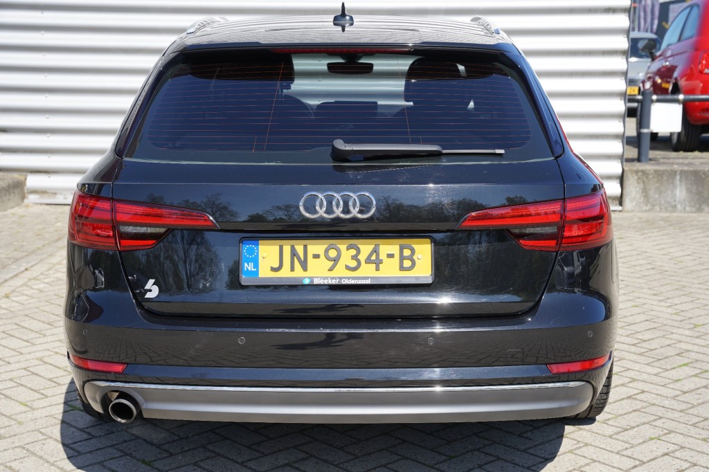 AUDI A4 Stationwagon 5 drs