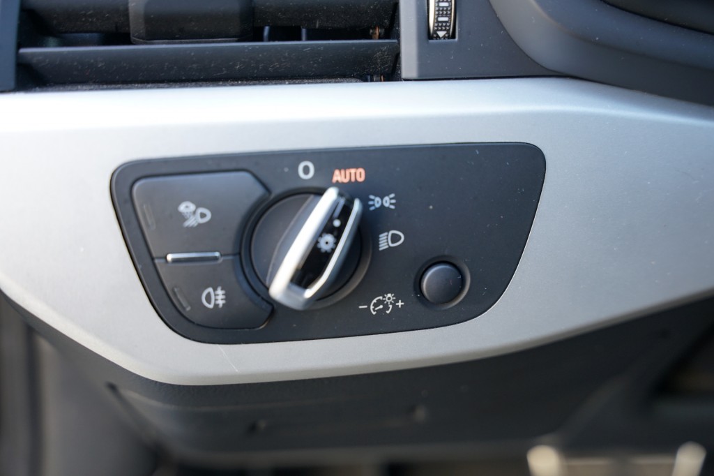 AUDI A4 Stationwagon 5 drs