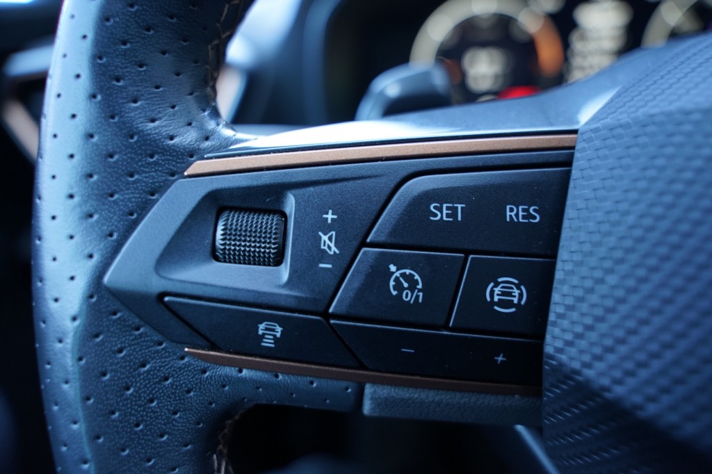 CUPRA FORMENTOR SUV 5-drs