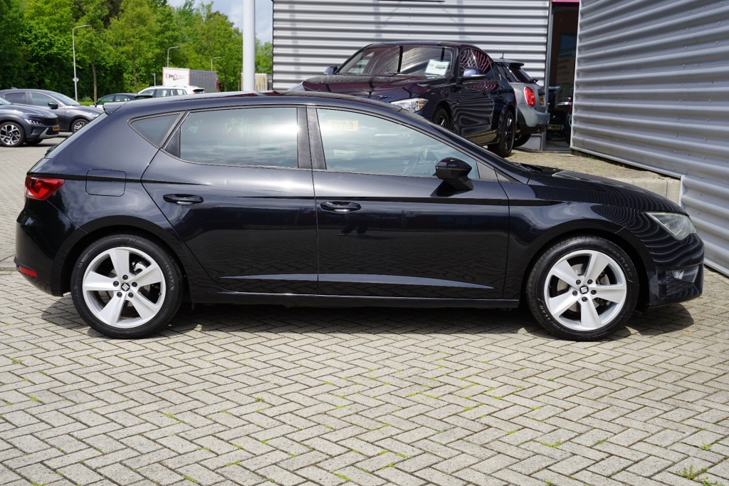 SEAT LEON Hatchback 5 drs