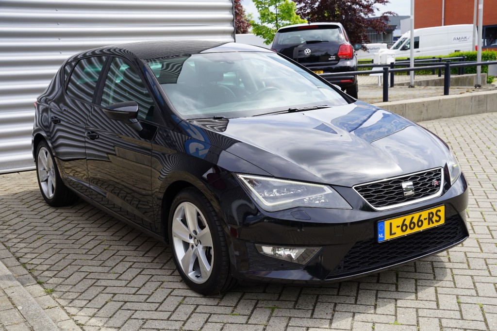 SEAT LEON Hatchback 5 drs