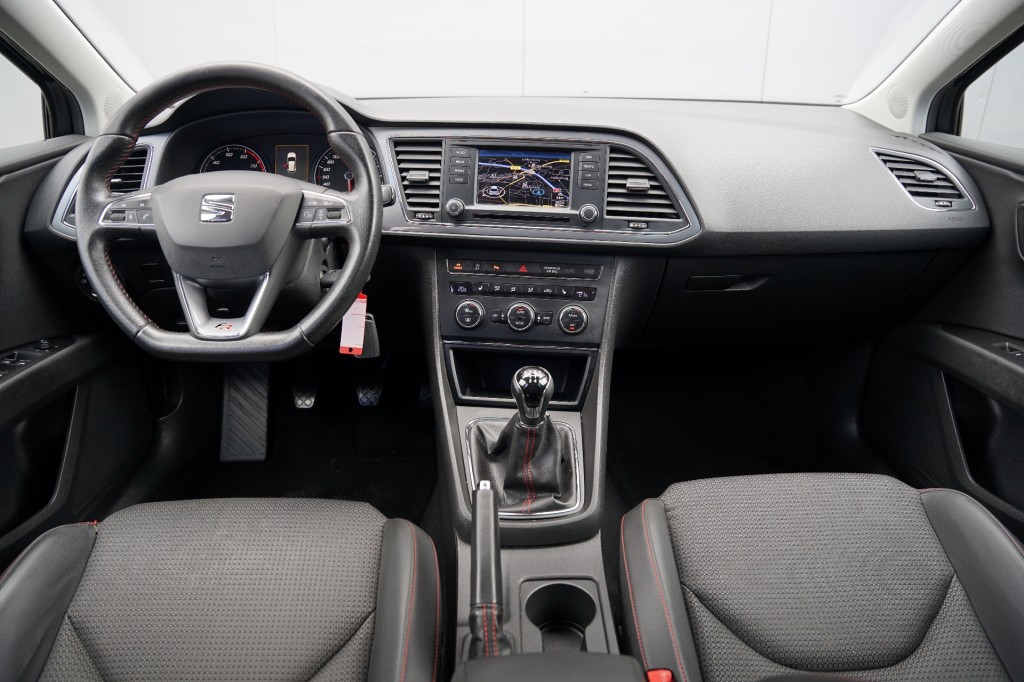 SEAT LEON Hatchback 5 drs