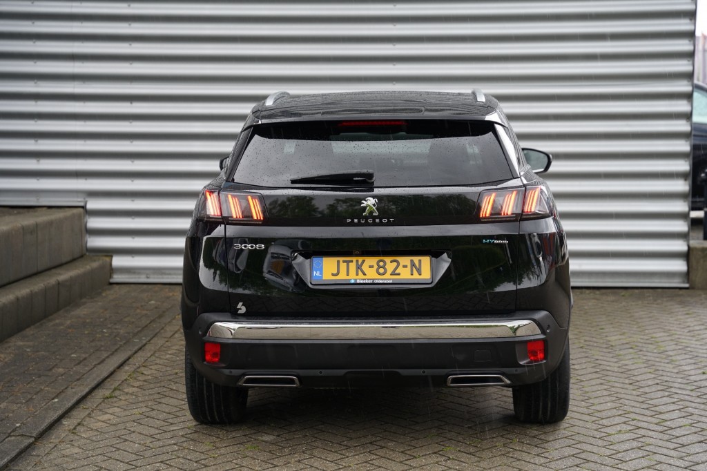PEUGEOT 3008 SUV 5-drs