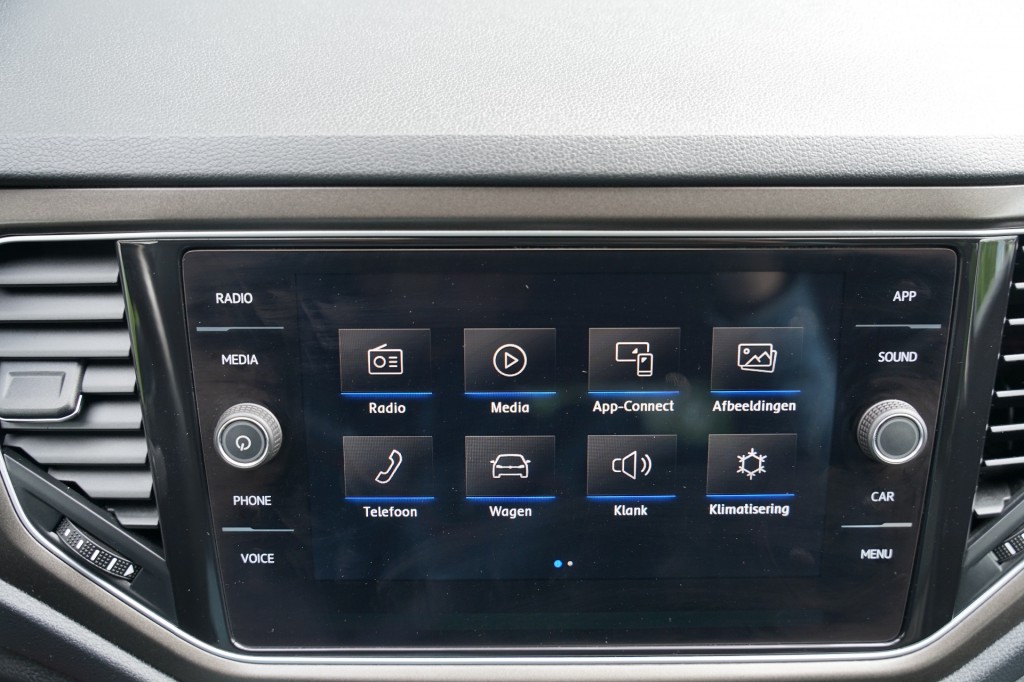 VOLKSWAGEN T-ROC SUV 5-drs