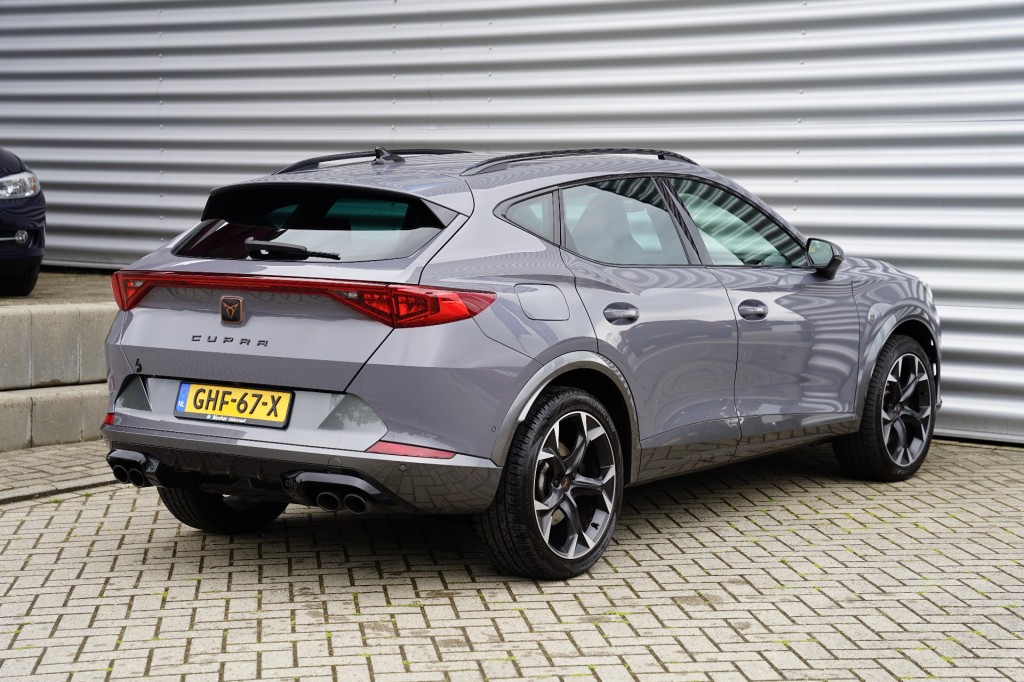 CUPRA FORMENTOR SUV 5-drs
