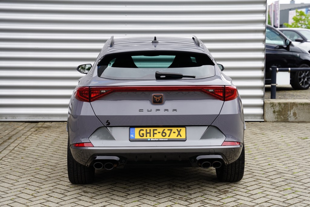 CUPRA FORMENTOR SUV 5-drs