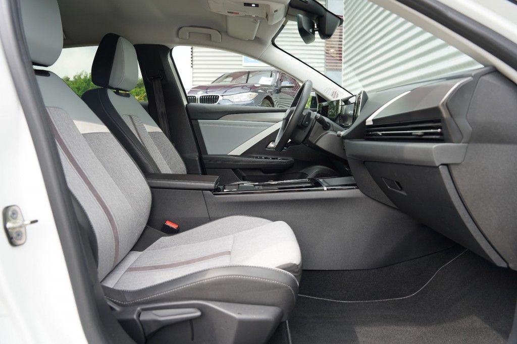 OPEL ASTRA Hatchback 5 drs