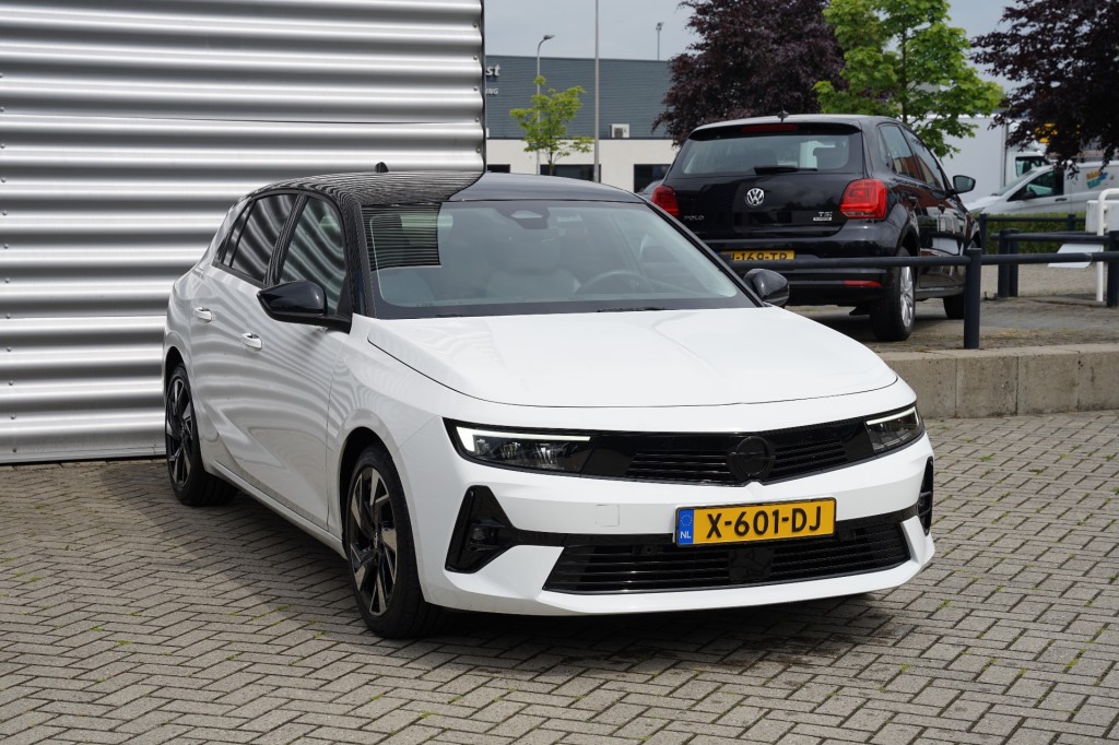 OPEL ASTRA Hatchback 5 drs