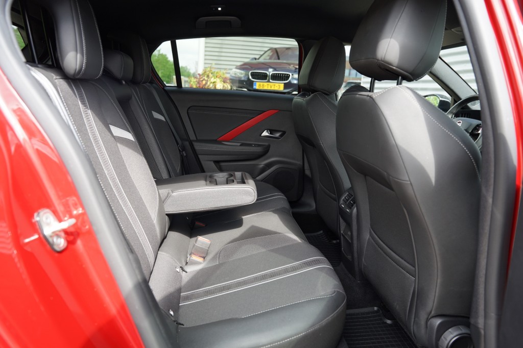 OPEL ASTRA Hatchback 5 drs