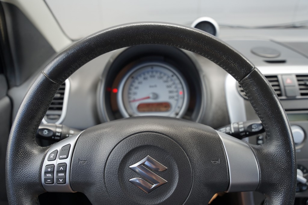 SUZUKI SPLASH Hatchback 5 drs