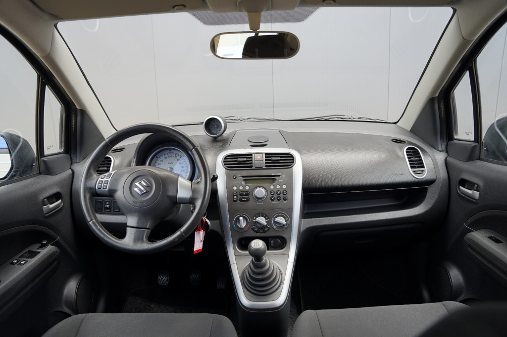 SUZUKI SPLASH Hatchback 5 drs