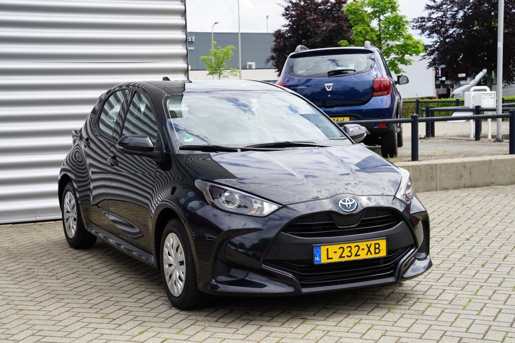 TOYOTA YARIS Hatchback 5 drs
