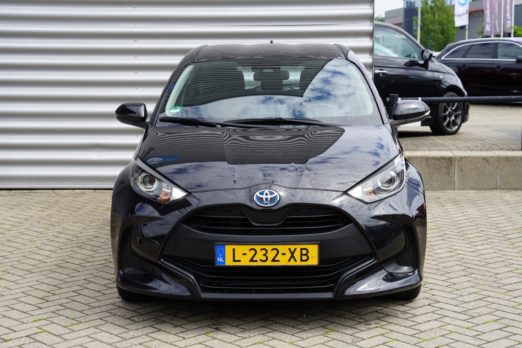 TOYOTA YARIS Hatchback 5 drs